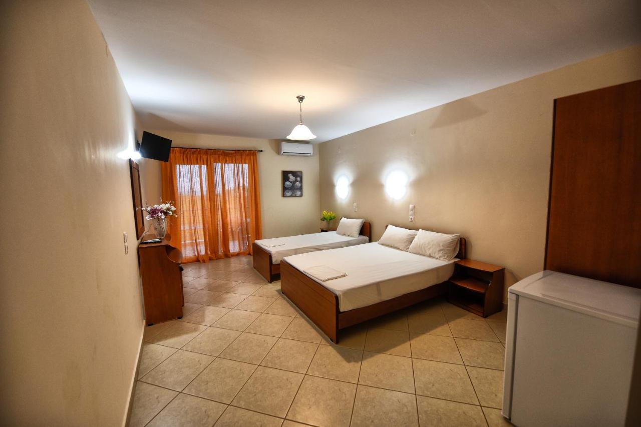 Hotel Toronto Paralía Esterno foto